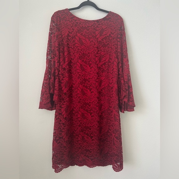 Liz Claiborne Burgundy Lace Party dress Size 14 Used Once  (0496) - Picture 13 of 13